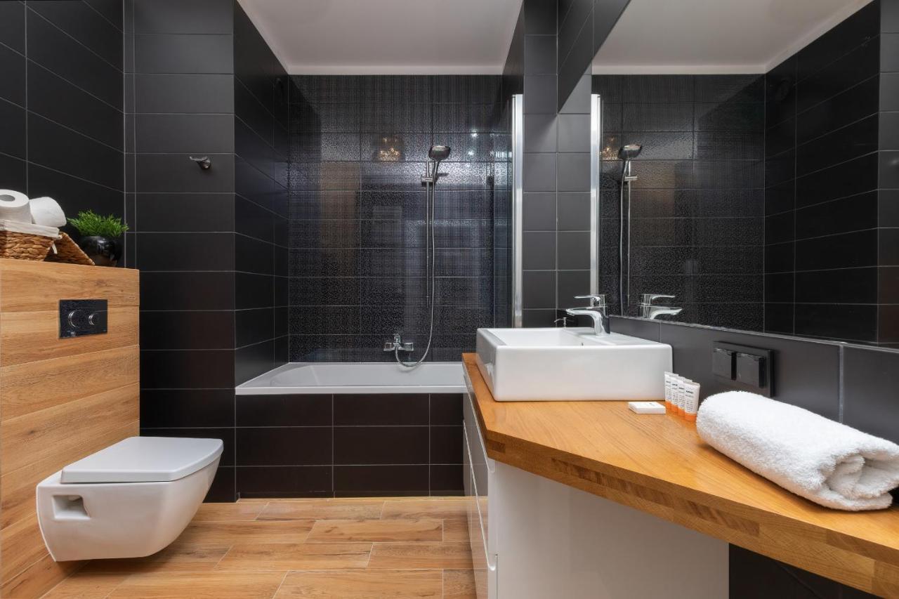 Albatross Towers Przymorze Apartments By Noclegi Renters Gdansk Ngoại thất bức ảnh